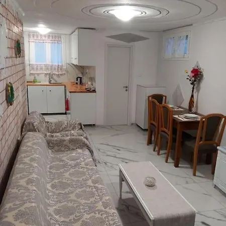 Marilia's Nest Φιλώτι